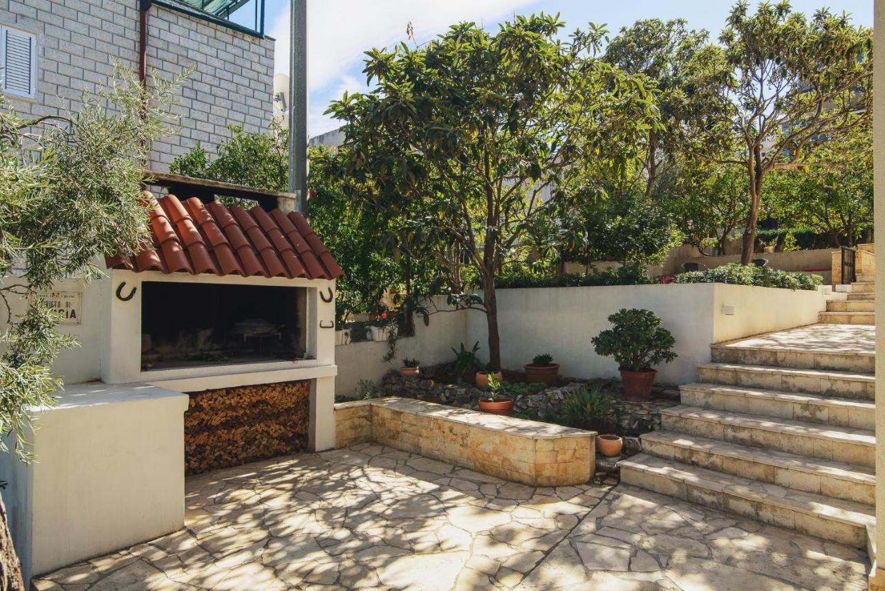 Villa Bua - Beautiful Seafront Apartments Τρογκίρ Εξωτερικό φωτογραφία
